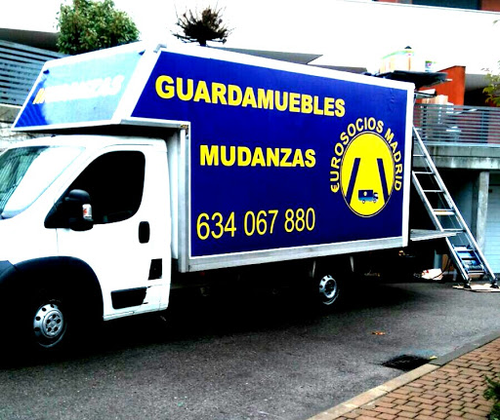 Logo de Euros Socios Madrid Mudanza